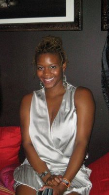 n7707002_35014558_956