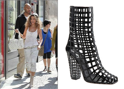 beyonce-ysl-caged-heels