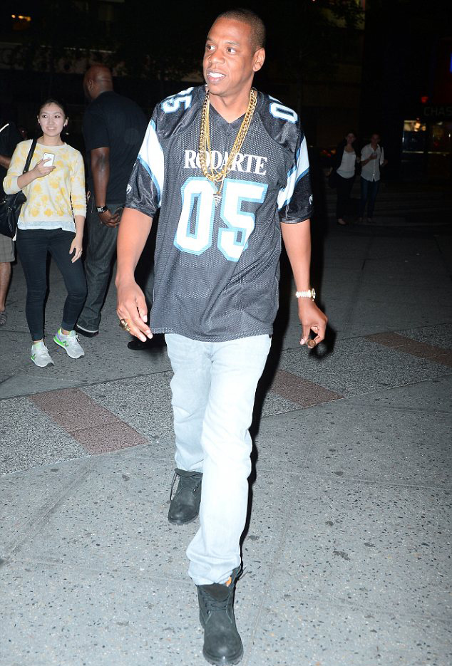 Jay Z vs. Fergie in Rodarte's Mesh Jersey