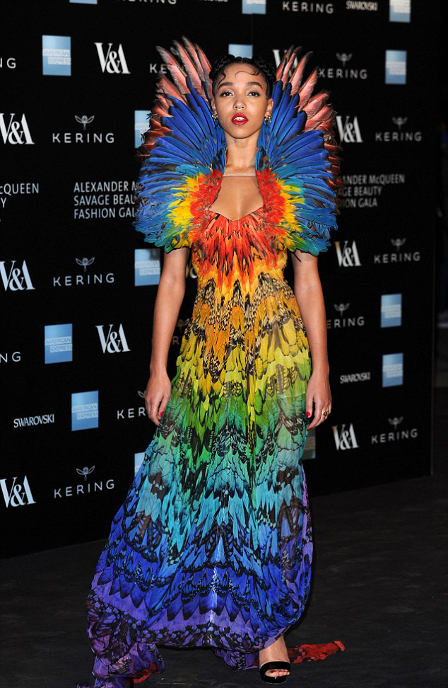 fka twigs Alexander McQueen's Exhibition Gala