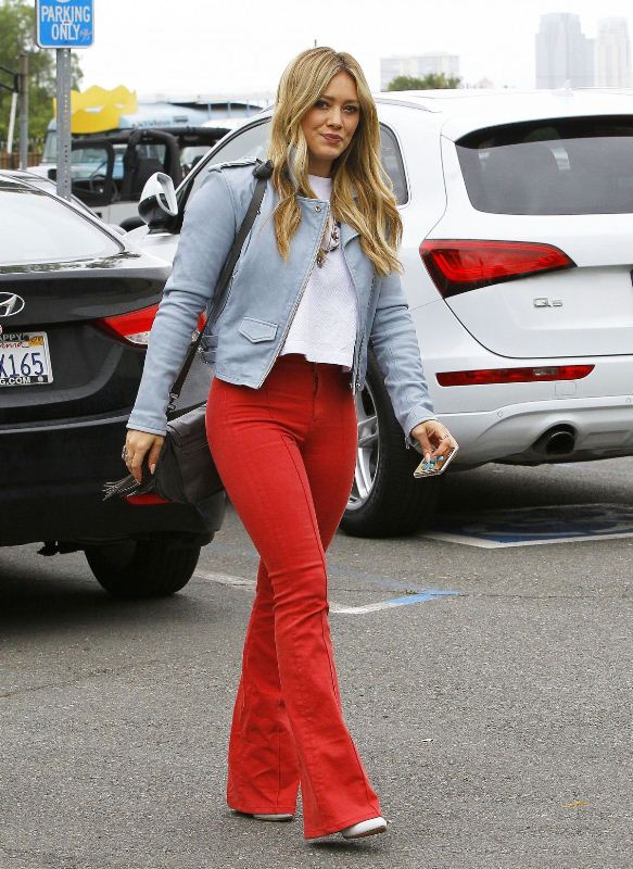 hilary-duff-out-and-about-in-studio-city-06-04-2015-iro-proenza-schouler-koral-1