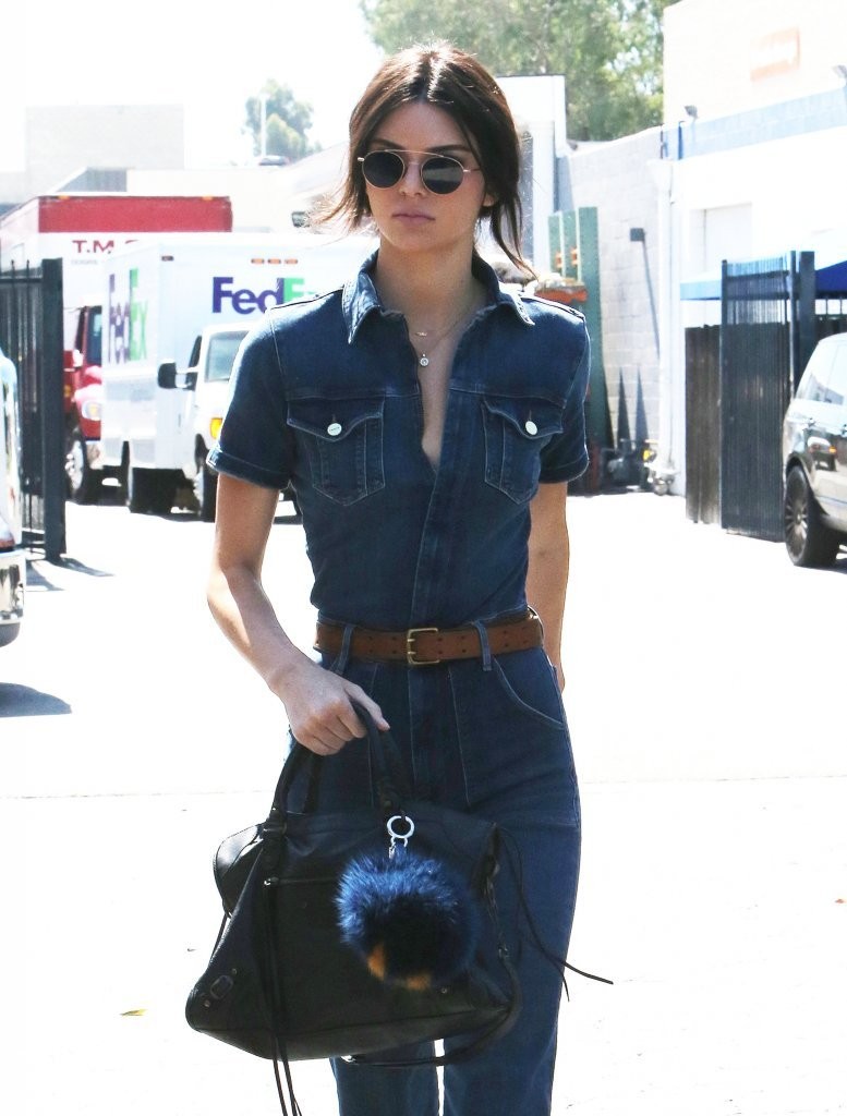 Kendall+Jenner+Kendall+Jenner+Stops+Production-frame-denim-fendi-2