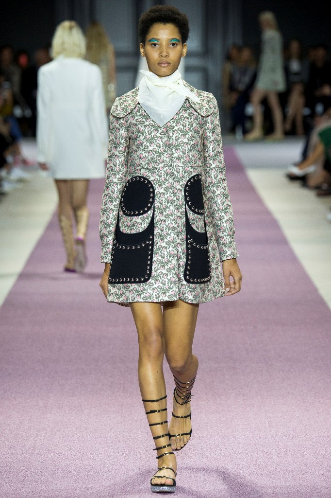 giambattista-valli-spring-2016-3