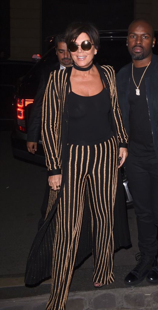 kris-jenner-at-costes-for-dinner-paris-october-2015-balmain-1