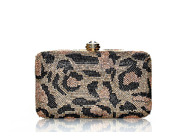 laura-kasti-charm-clutch