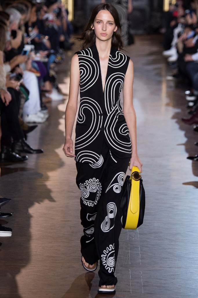 stella-mccartney-spring-2016-10