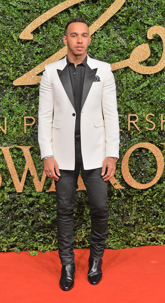 British+Fashion+Awards+2015+Red+Carpet+Arrivals-lewis-hamilton