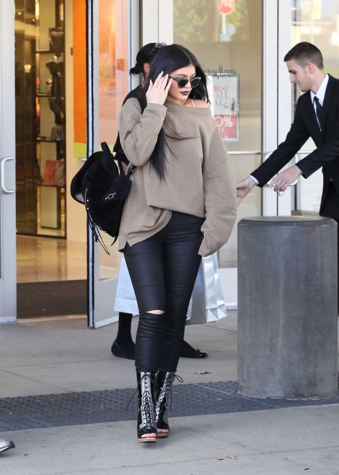 Kylie-Jenner-woodland-hills-dior-kanye-adidas-frame-rodarte-balenciaga-2