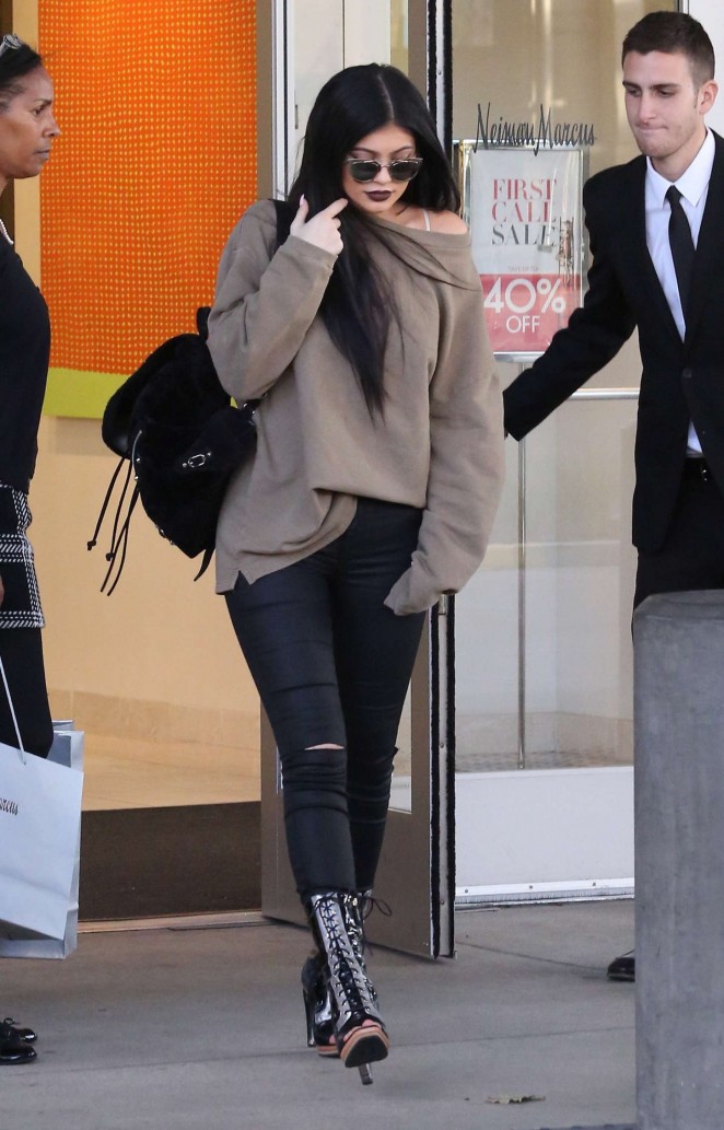 Kylie-Jenner-woodland-hills-dior-kanye-adidas-frame-rodarte-balenciaga