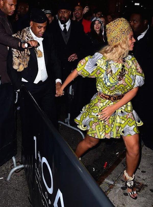 beyonce-halloween-2015-demestiks-nyc-zeina-off-shoulder-puff-sleeve-flounce-skirt-mini-dress-2