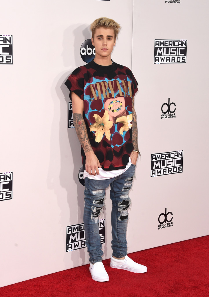justin bieber nirvana 2015+American+Music+Awards+Arrivals+qbU4YxeSAwPx