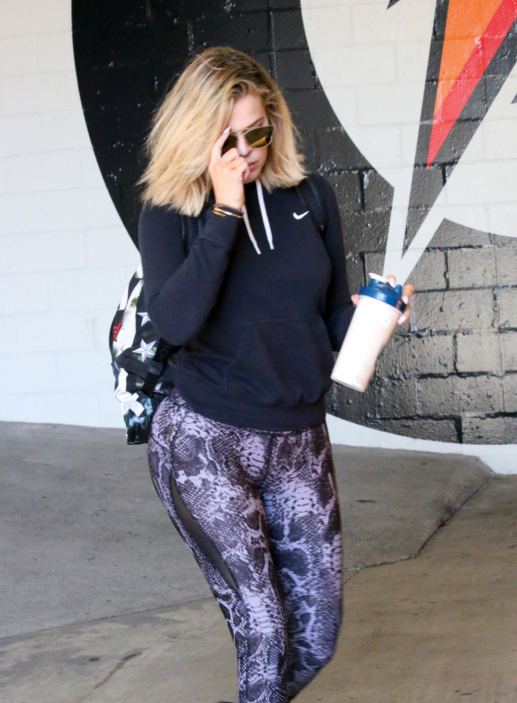 Khloe+Kardashian+Khloe+Kardashian+Hits+Gym-hpe-givenchy