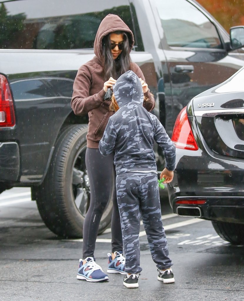 Kourtney+Kardashian+Kourtney+Kardashian+Son-calabasas-yeezy-adidas-originals-apl-1