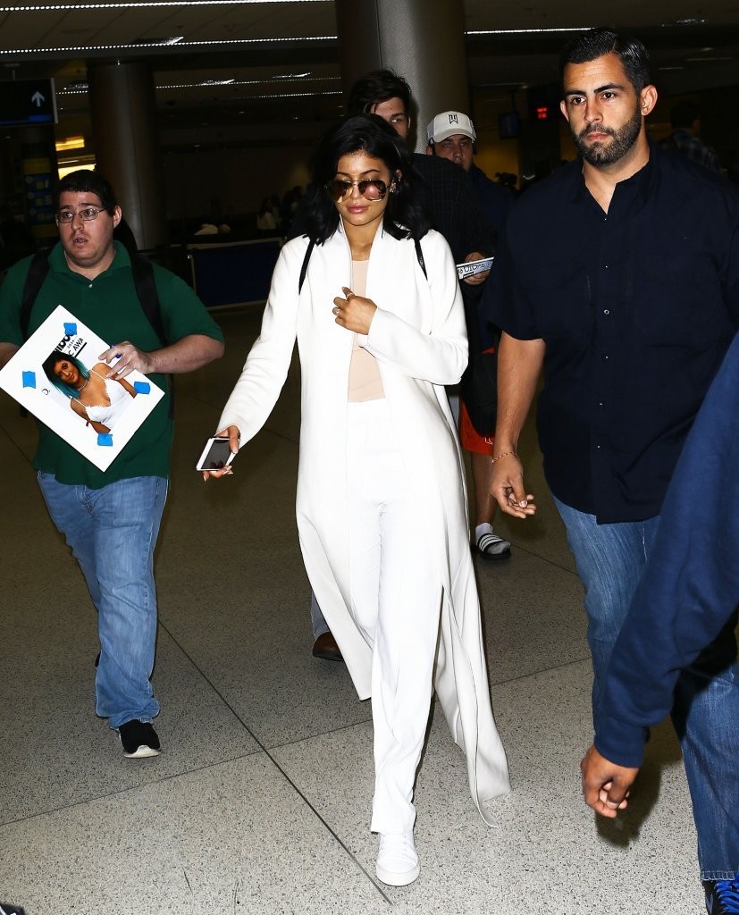 Kylie+Jenner+Kylie+Jenner+Touches+Down+Miami-victoria-beckham-31-phillip-lim-maison-martin-margiela-the-row-acne-2