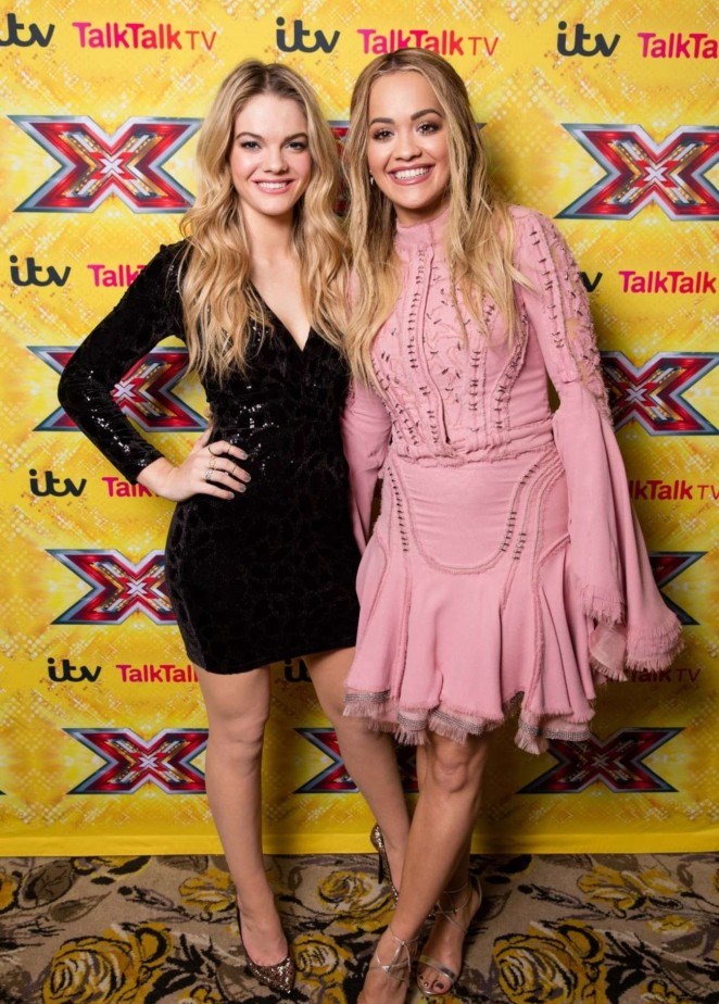 Rita-Ora--X-Factor-Press-Collective-atelier-versace-1