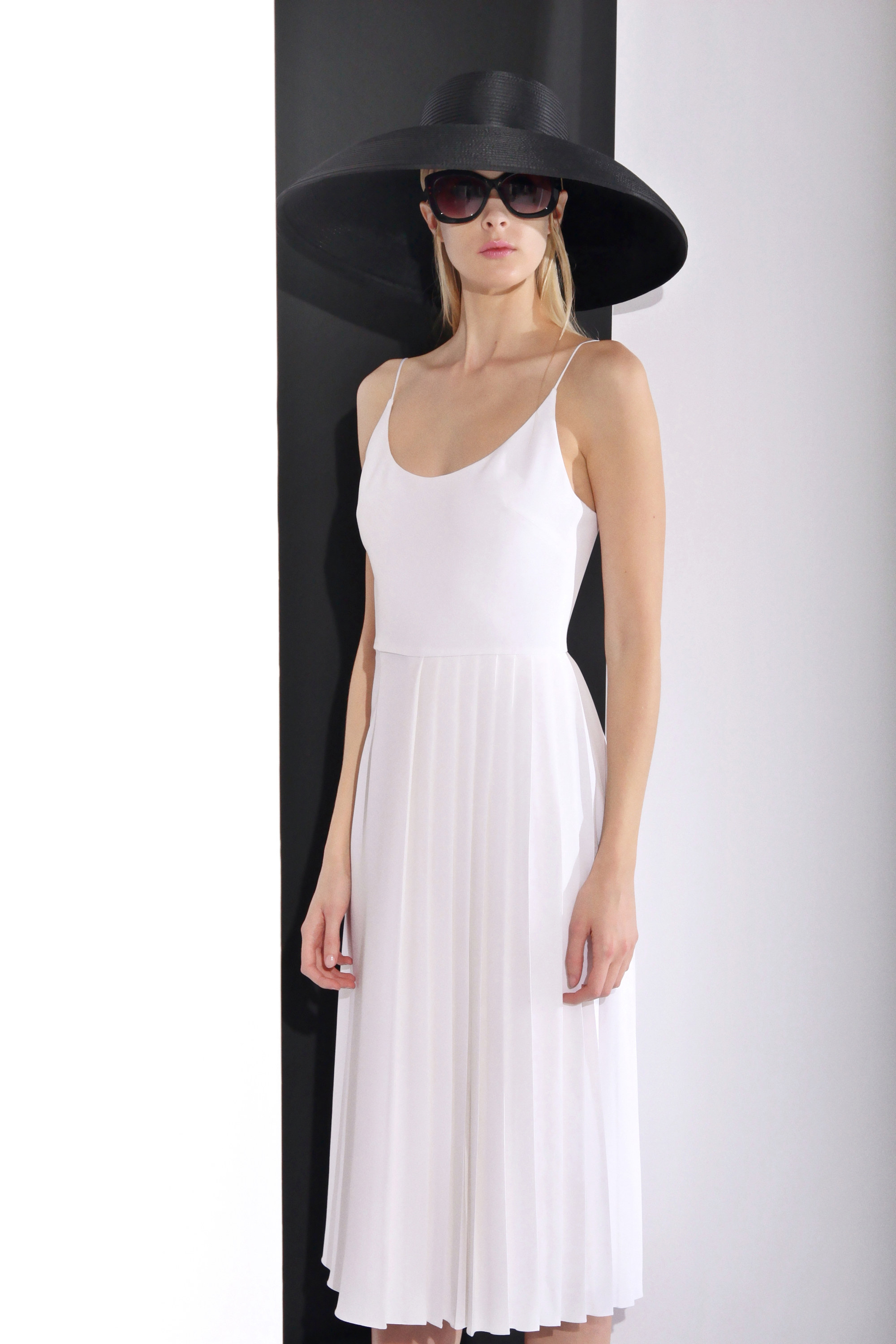 Christian Siriano Pre-Fall 01 - Trends