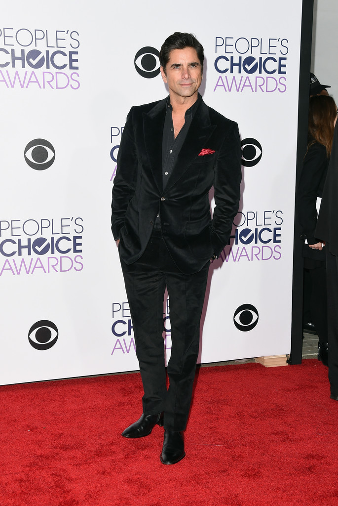 People+Choice+Awards+2016+Arrivals-john-stamos