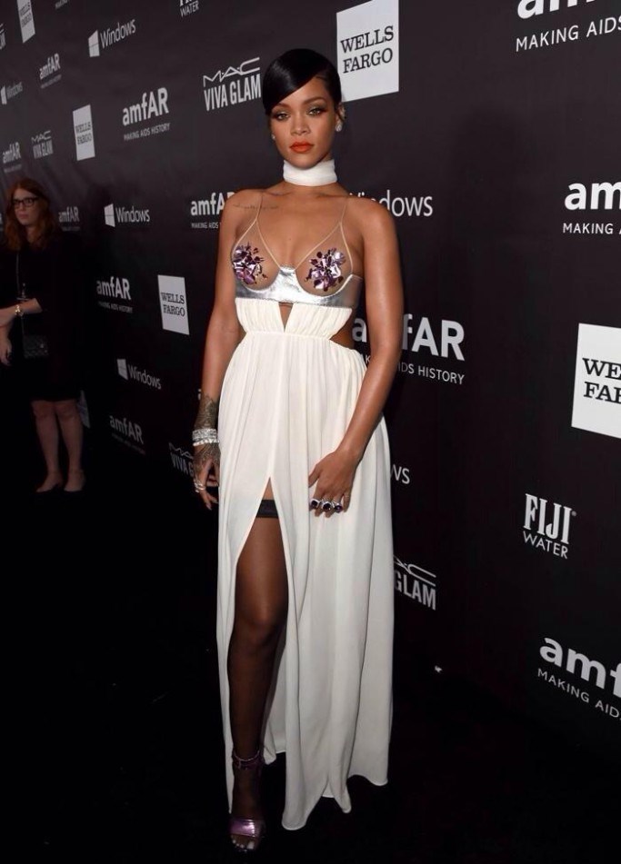 Rihanna-amfAR-tom-ford