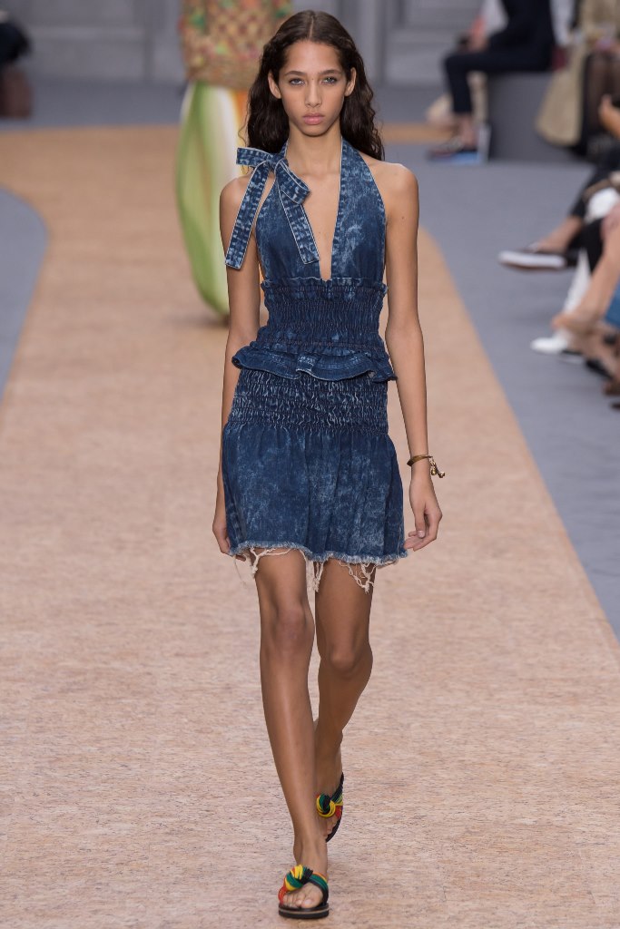 chloe-spring-2016-yasmin-wijnaldum