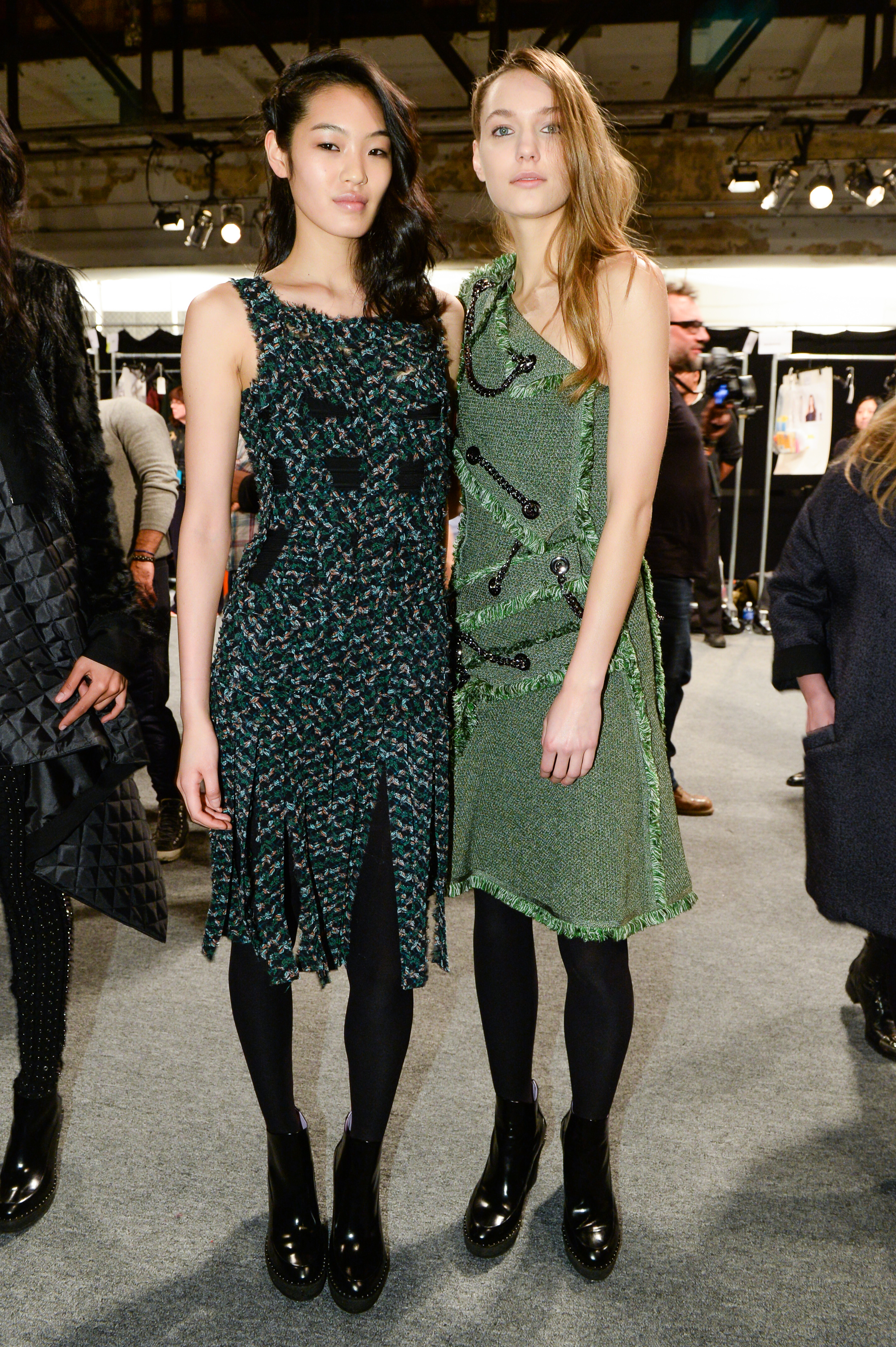 HERVÉ LÉGER BY MAX AZRIA: FALL 2016 RUNWAY SHOW