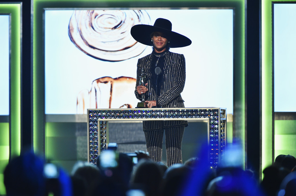 Beyonce+Knowles+2016+CFDA+Fashion+Awards+Show-1