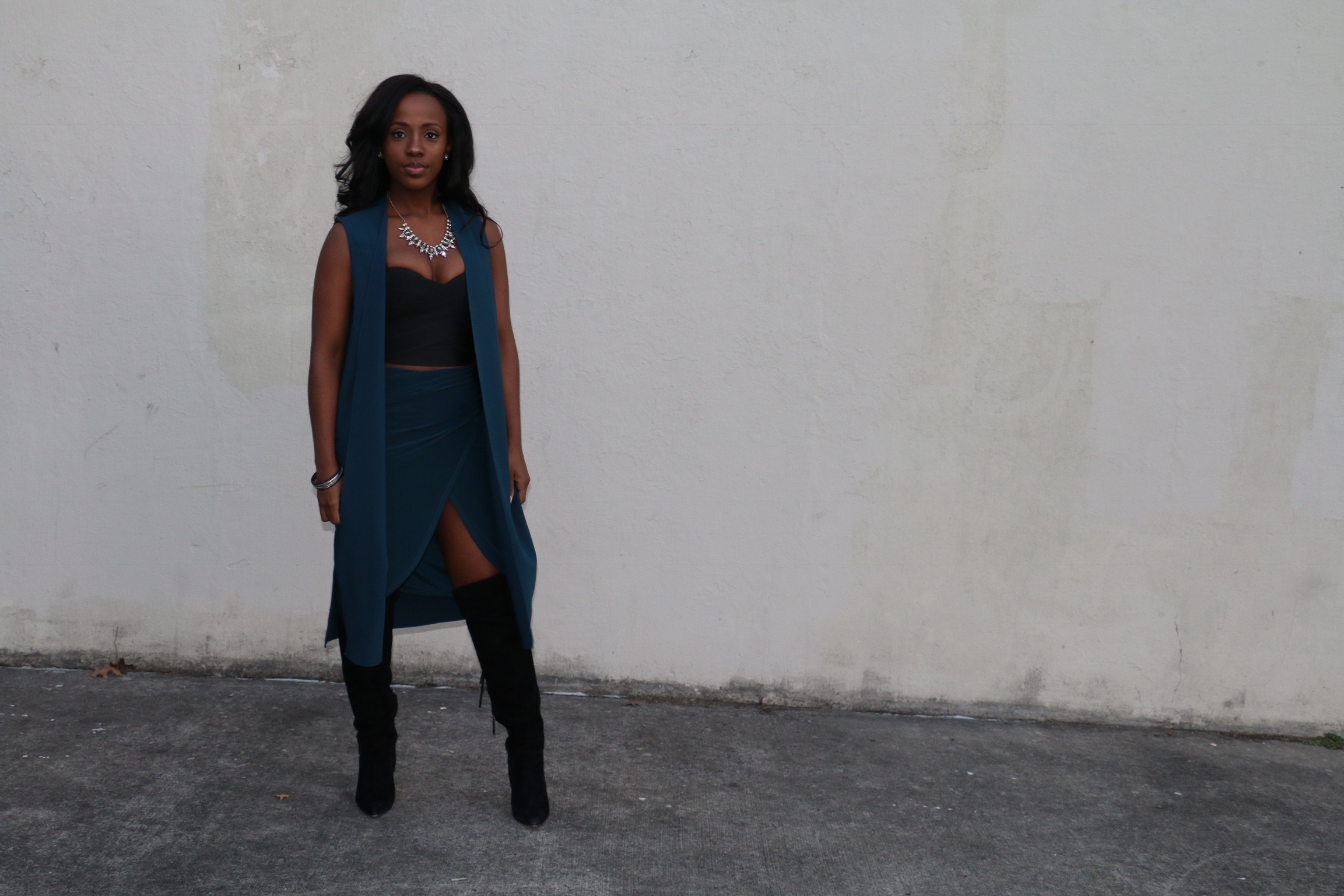 Delfine-from-Queens-Bombshell-5