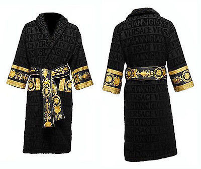 Gianni_Versace_Medusa_Bathrobe-Black_Gold_large