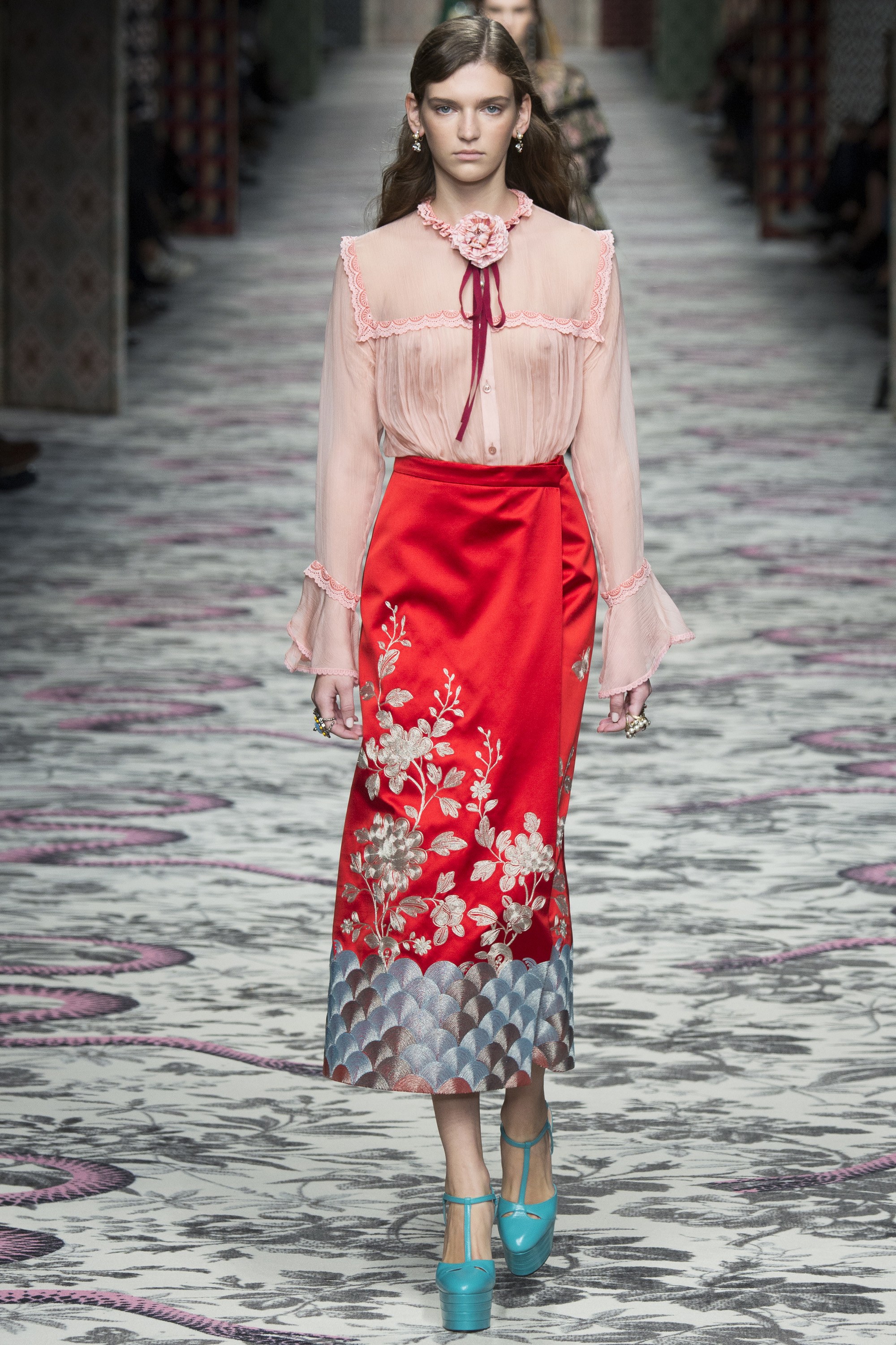 Gucci-Spring-2016-1