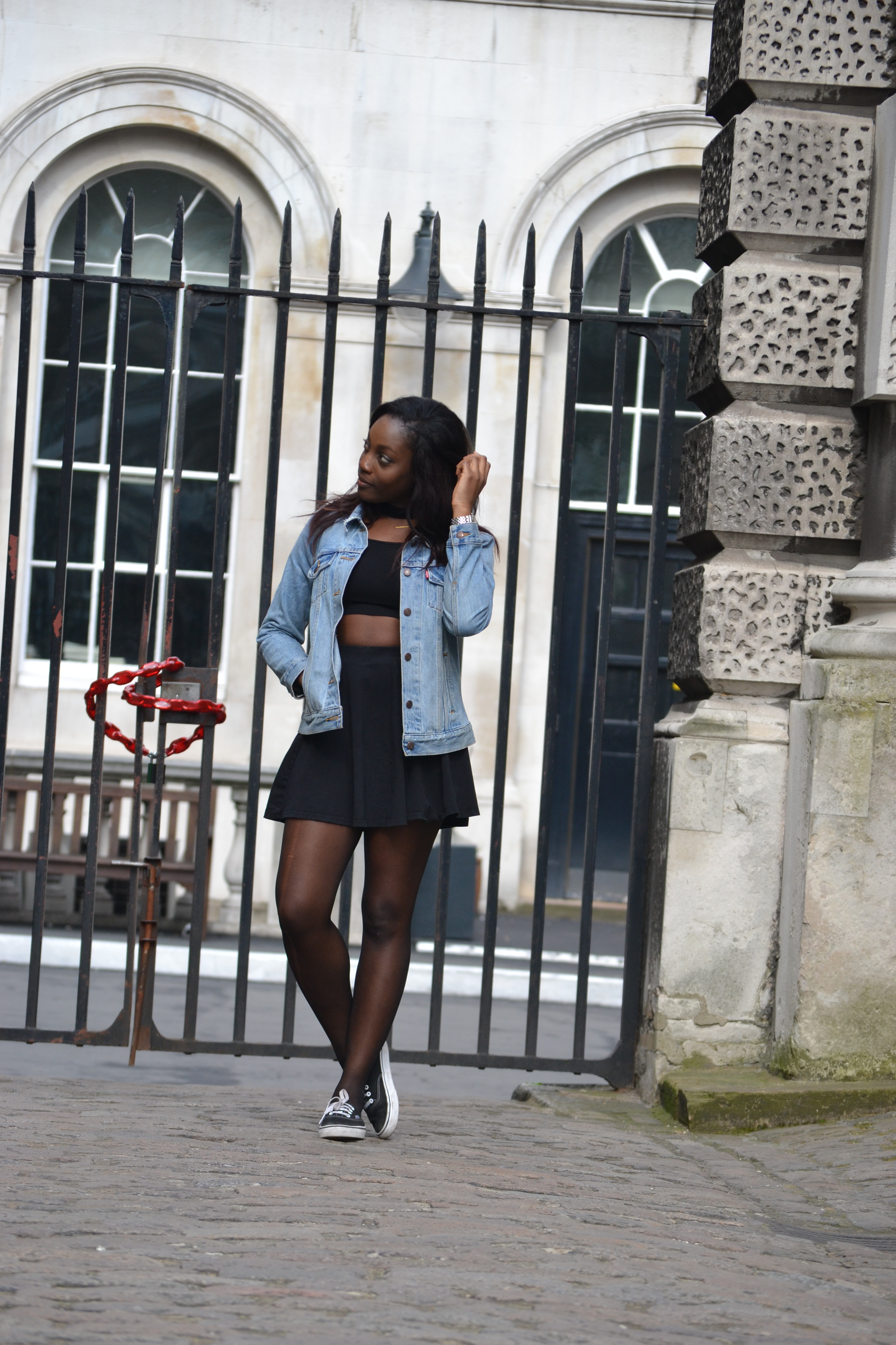 Kemi-from-London-Bombshell-4