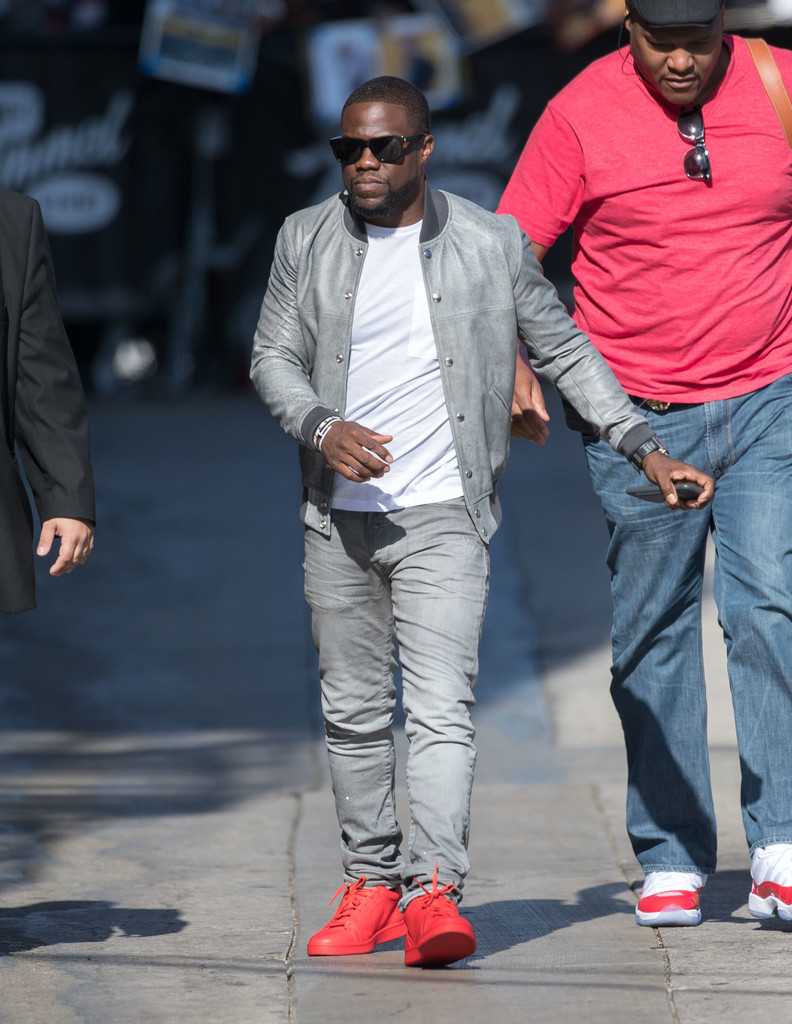 Kevin+Hart+Kevin+Hart+Jimmy+Kimmel+Live-saint-laurent-john-elliott-1