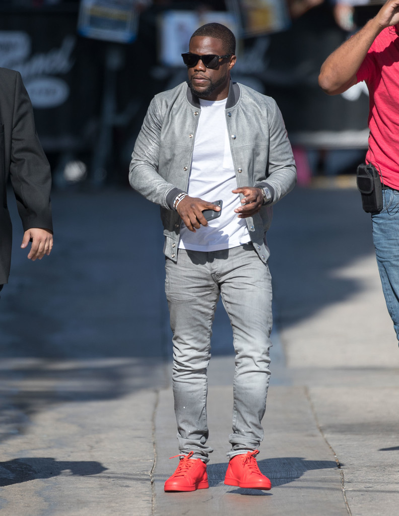 Kevin+Hart+Kevin+Hart+Jimmy+Kimmel+Live-saint-laurent-john-elliott-2