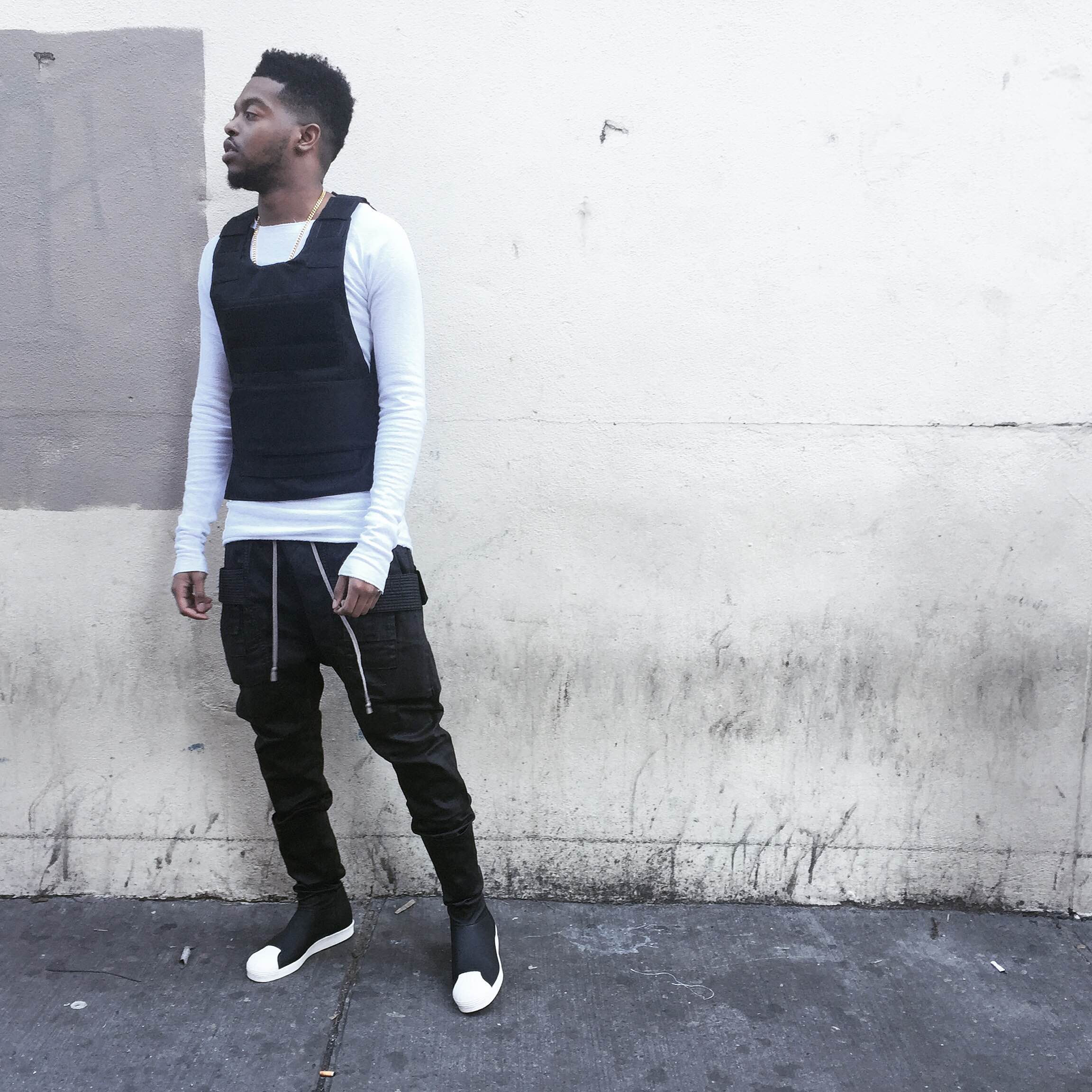 Kyndall-from-Nashville-Bomber-1