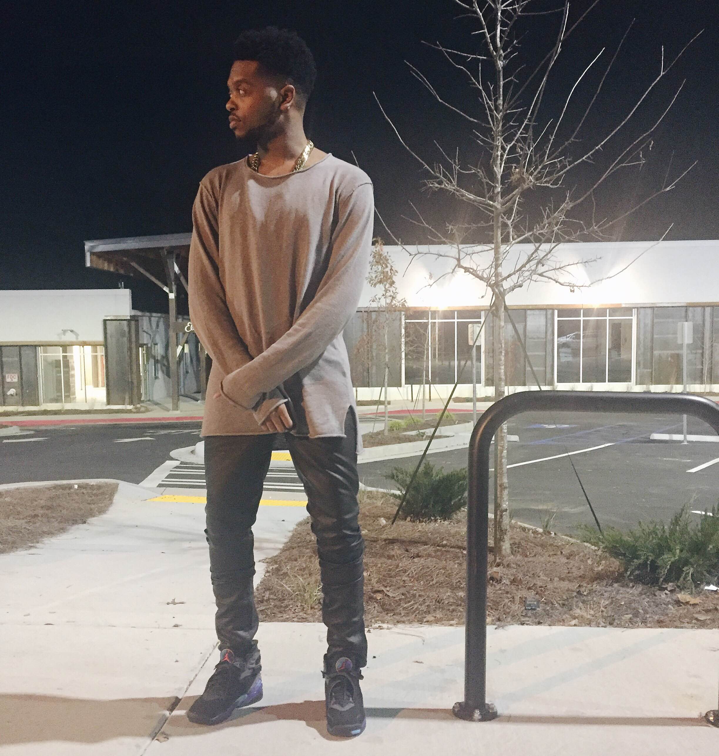 Kyndall-from-Nashville-Bomber-8