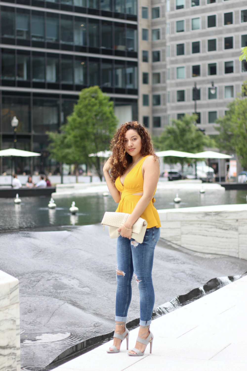 Leyla-from-DC-Bombshell-4