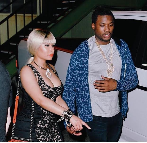 Nicki-Minaj-ace-of-diamonds-Agent-Provocateur-Black-lace-Willow-dress-2