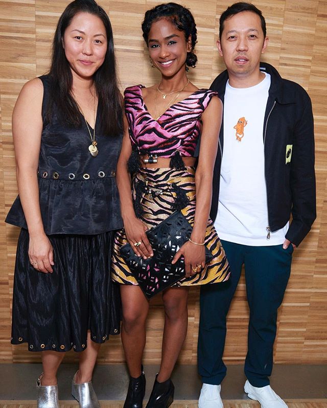 Vashtie-Kola-Kenzo-Fall-2016-Animal-Print-Cutout-Dress-1