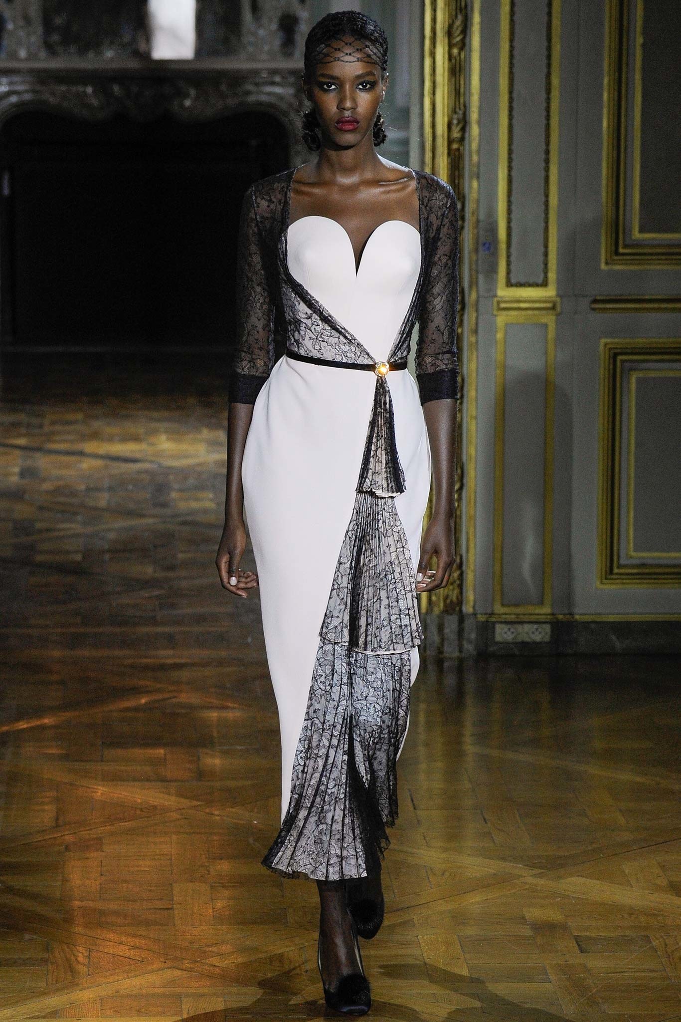 ulyana-sergeenko-fall-2015-couture