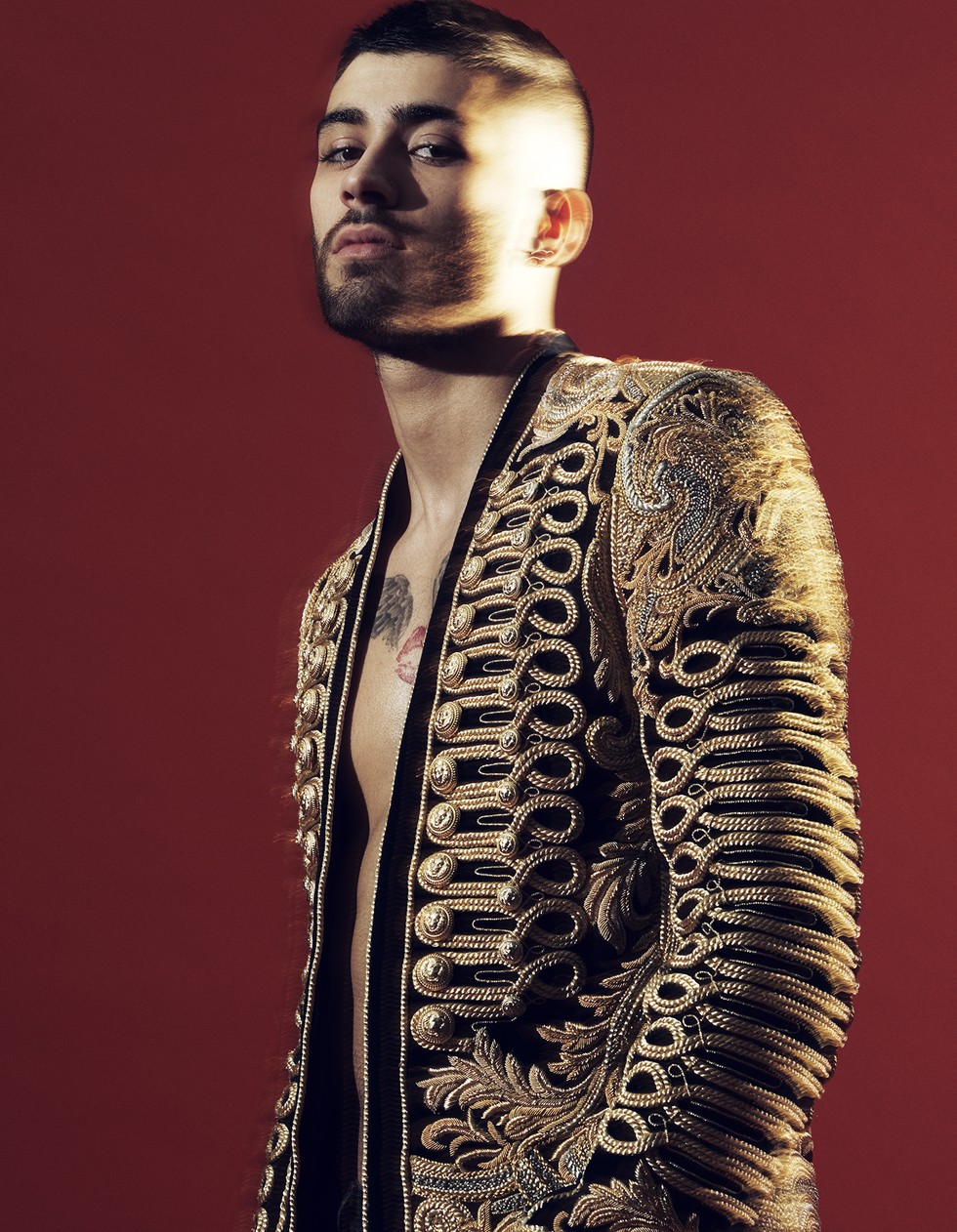 zayn-malik-by-paola-kudacki-for-paper-summer-2016