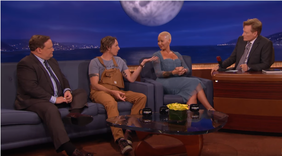 Amber-Rose-Conan-Dolce-and-gabbana-tulle-dress