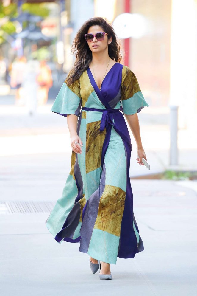 Camila-Alves-in-Long-Dress-tracy-reese-1