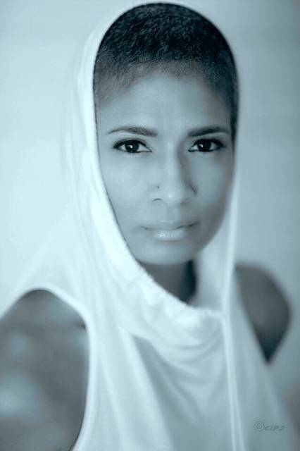 Carla-from-Los-Angeles-Beauty-Bombshell-7