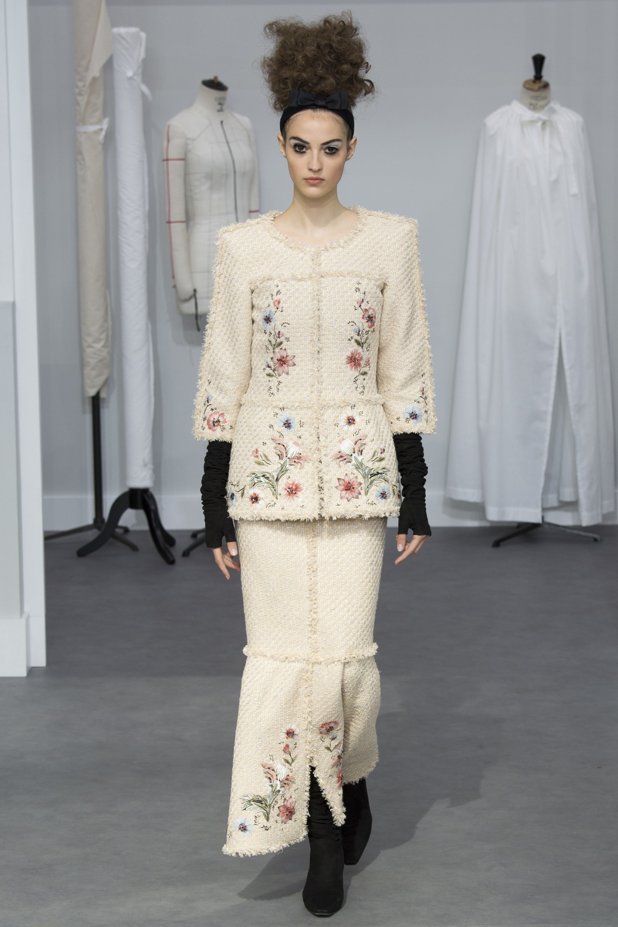 Chanel-Fall-2016-Couture-58