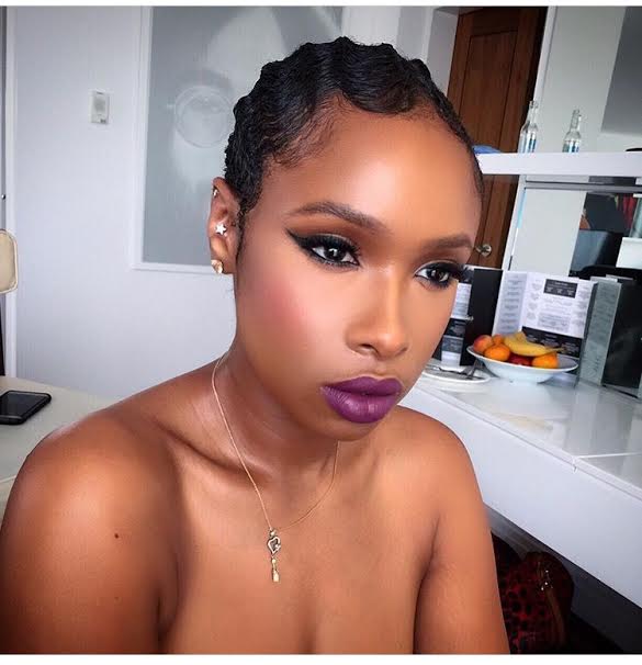 Get-the-beauty-look-jennifer-hudson-ciara-russell-nuptuals-vintage-inspired-bold-lip-2