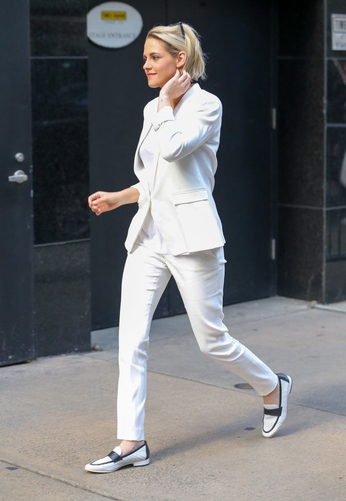 Kristen+Stewart+Kristen+Stewart+Stops+Good-kooples-2