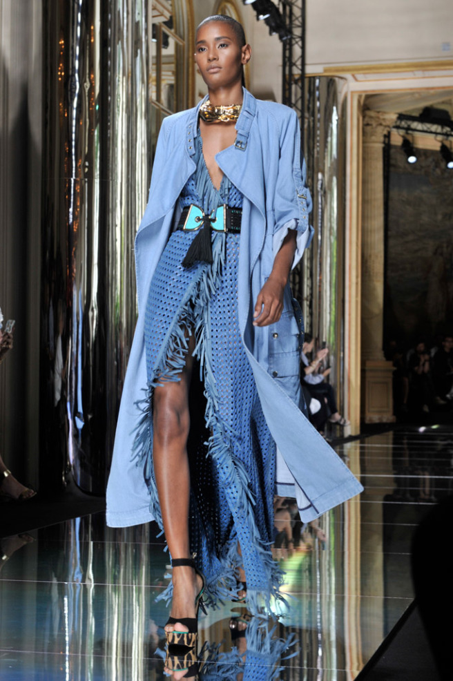 Rihanna-London-Balmain-4