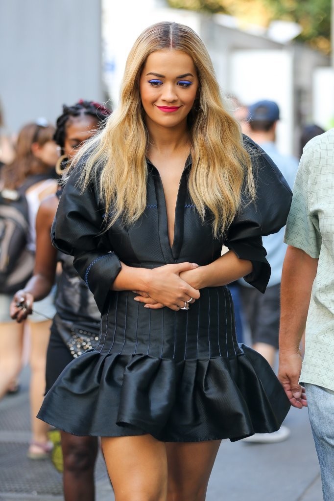 Rita-Ora-Ellery-Fall-2016-Ruffle Hem-Mini-Dress-4