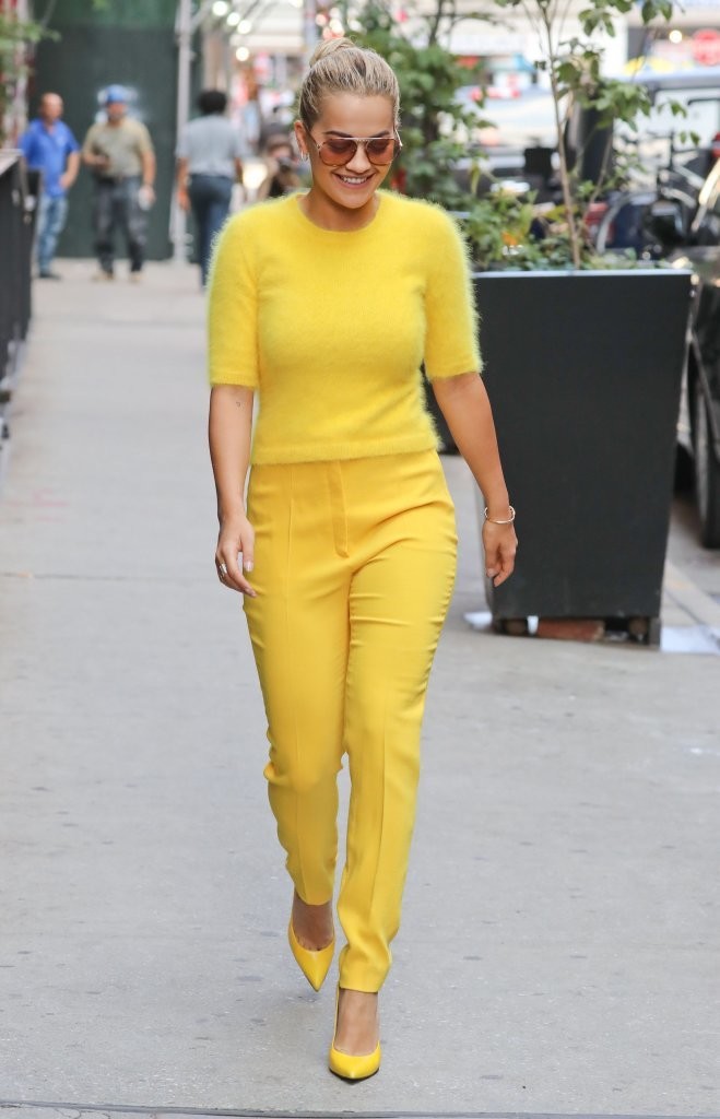 Rita-Ora-Escada-Fall-2016-Yellow-Fluffy-Sweater-High-Waisted-Trousers-5
