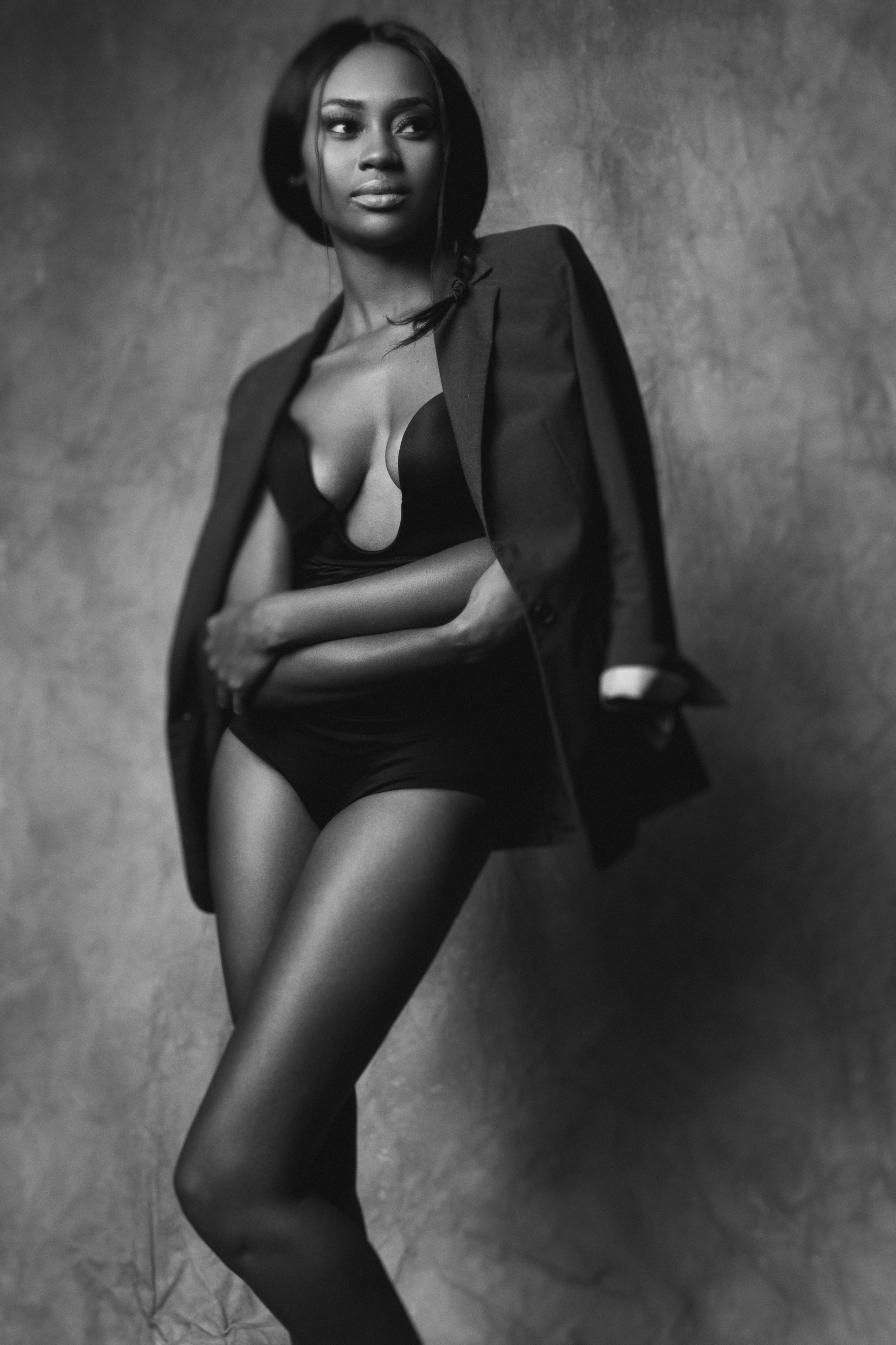 Teriana-from-Chicago-Beauty-Bombshell-7