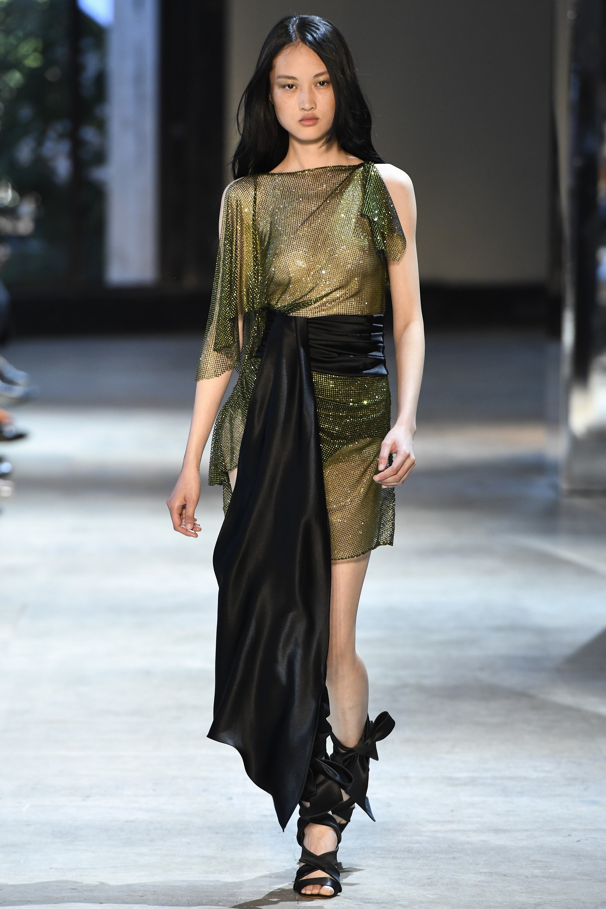 alexandre-vauthier-fall-2016-couture-13