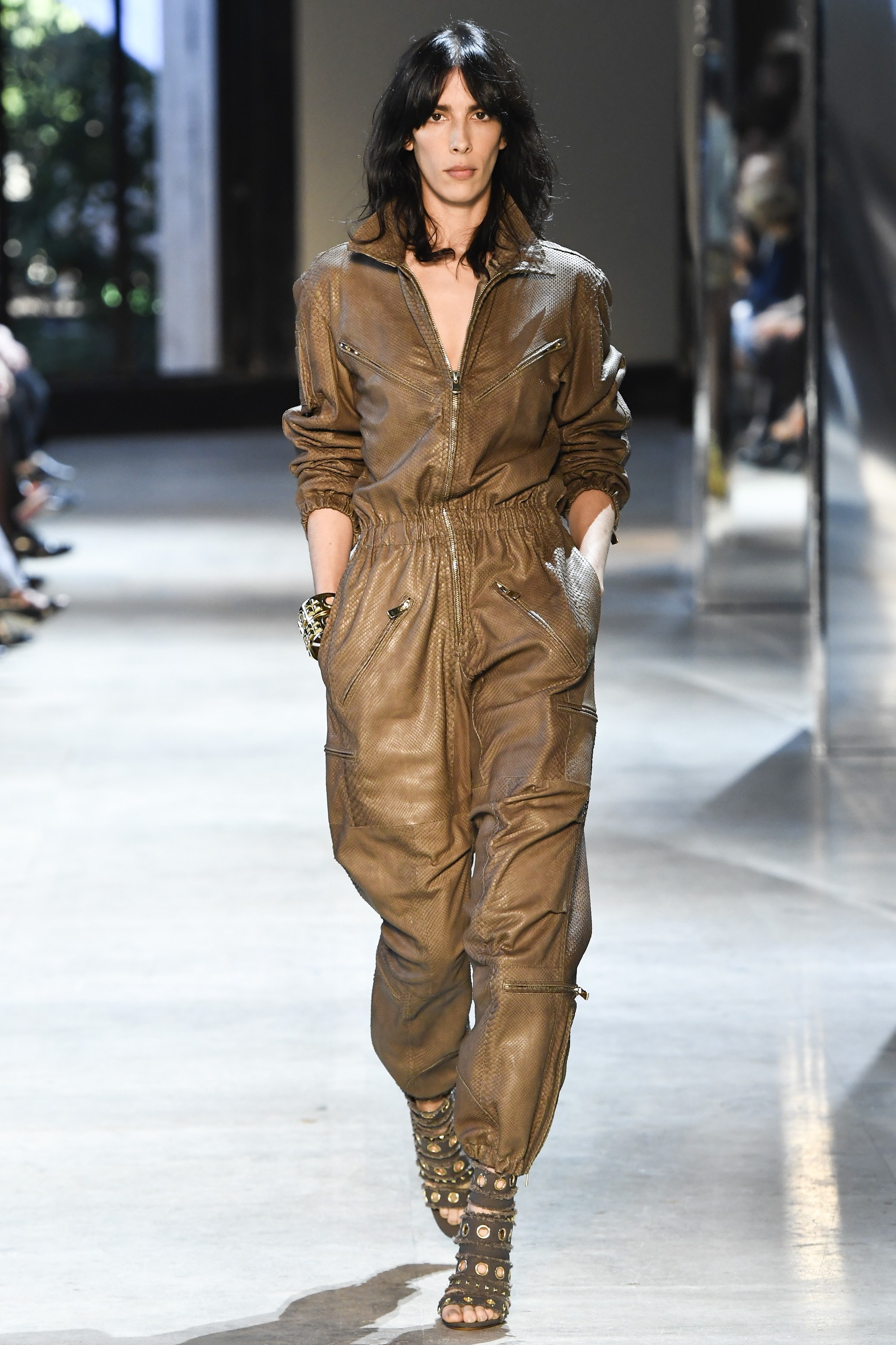 alexandre-vauthier-fall-2016-couture-21